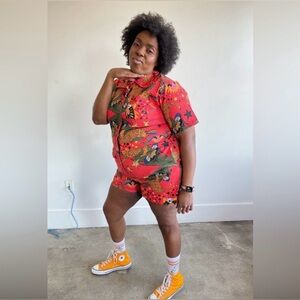 *RARE FIND* Nooworks Pride TIGER SHORTALLS Size Large NEW WITH TAGS